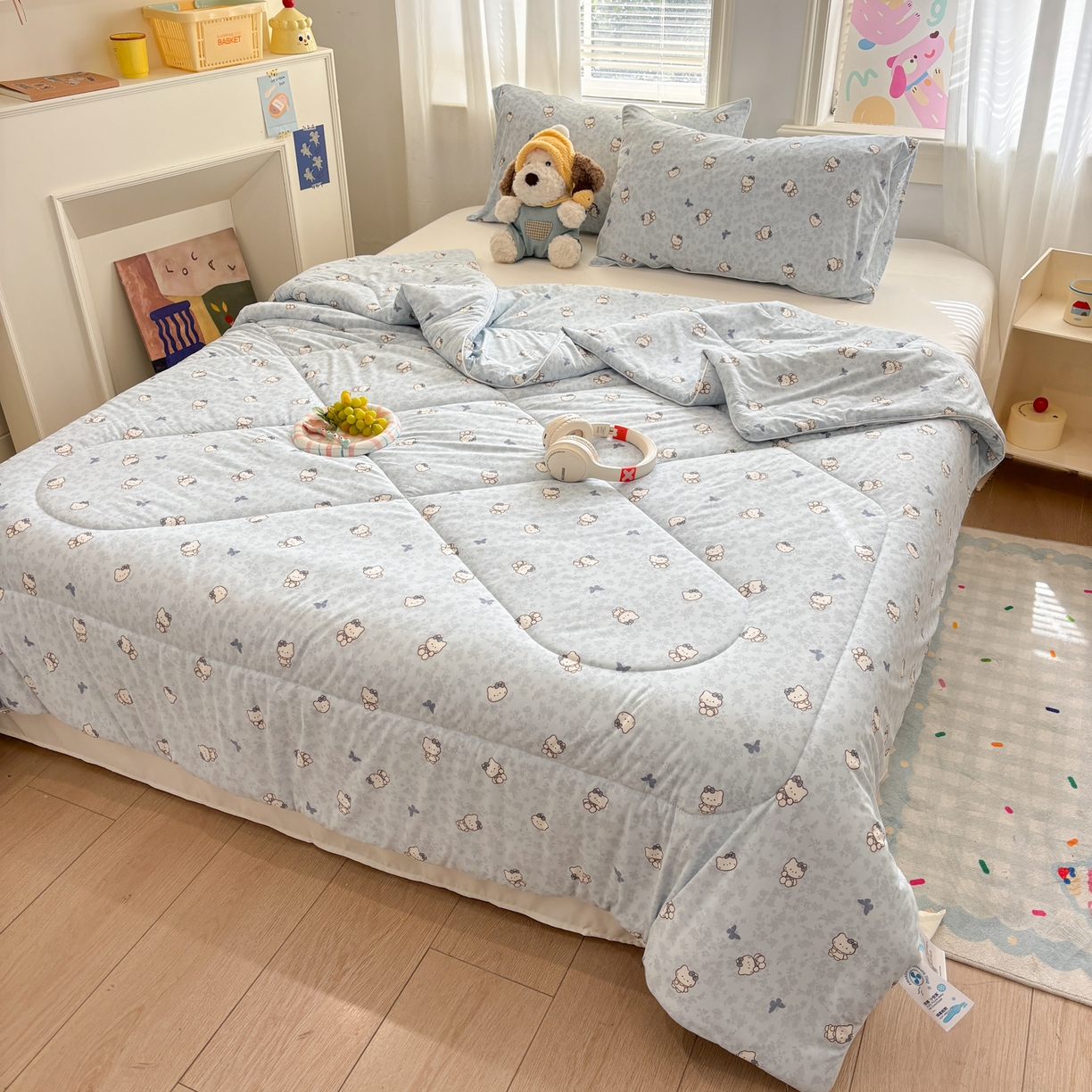 91家纺网 家纺一手货源 找家纺 益多眠 【同款超低价】2026新款锦氨夏凉被凉感丝夏被空调被单人夏被自带凉感冰丝夏被【四周踩棉】 奶蓝小猫