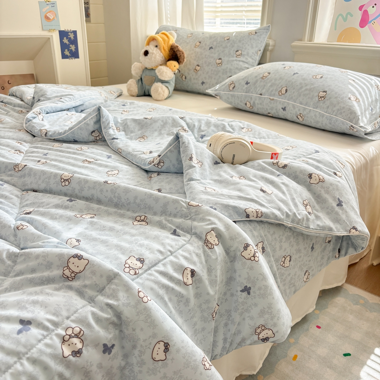 91家纺网 家纺一手货源 找家纺 益多眠 【同款超低价】2026新款锦氨夏凉被凉感丝夏被空调被单人夏被自带凉感冰丝夏被【四周踩棉】 奶蓝小猫