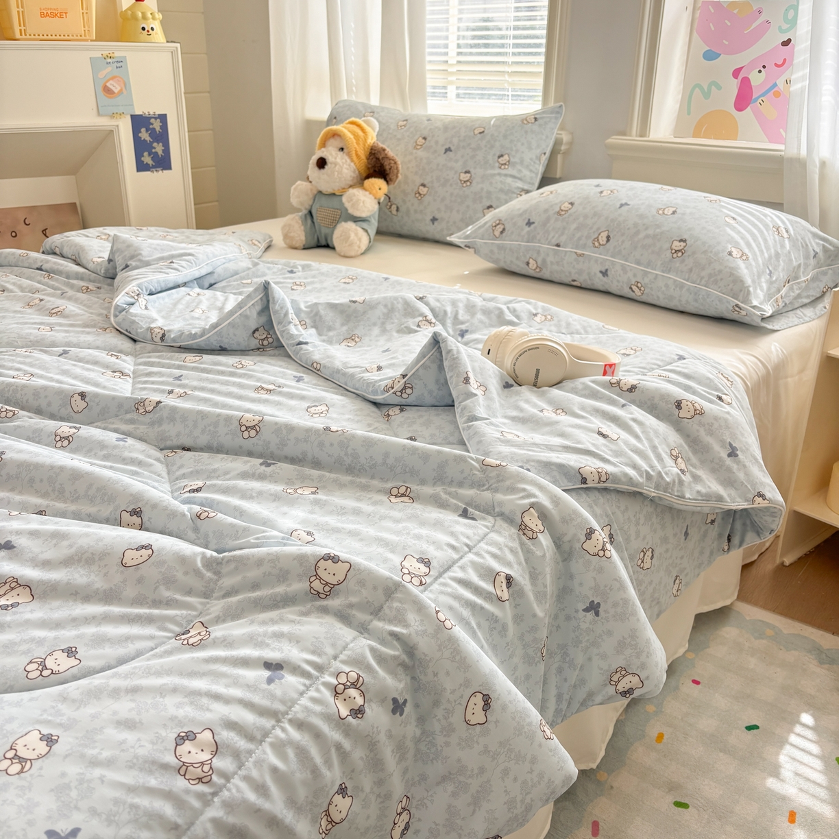 91家纺网 家纺一手货源 找家纺 益多眠 【同款超低价】2026新款锦氨夏凉被凉感丝夏被空调被单人夏被自带凉感冰丝夏被【四周踩棉】 奶蓝小猫