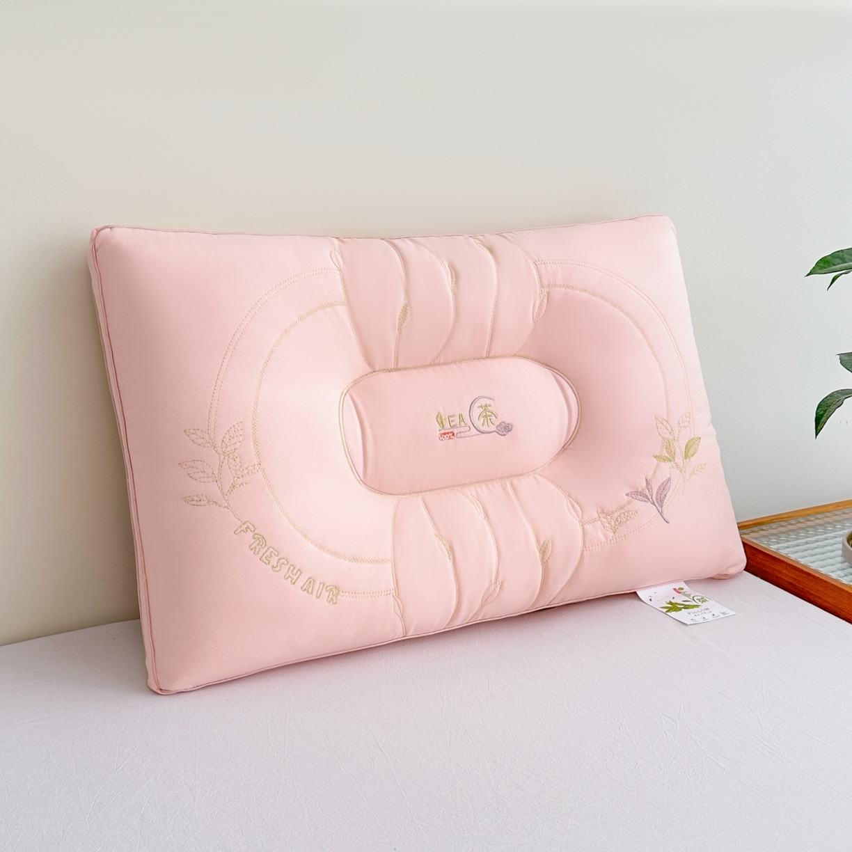 91家纺网 家纺一手货源 找家纺 （总）浩宇家纺 2026新款刺绣高档单人枕头枕芯亲肤透气成人家用舒适定型款6311