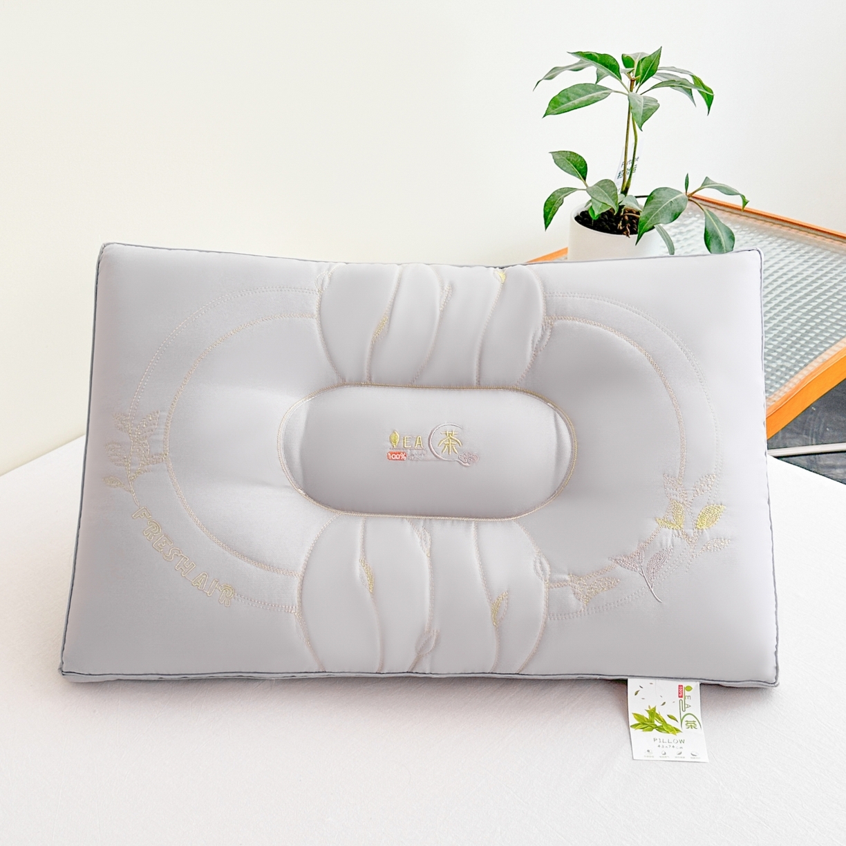 91家纺网 家纺一手货源 找家纺 浩宇家纺 2026新款刺绣高档单人枕头枕芯亲肤透气成人家用舒适定型款6311 雅韵灰