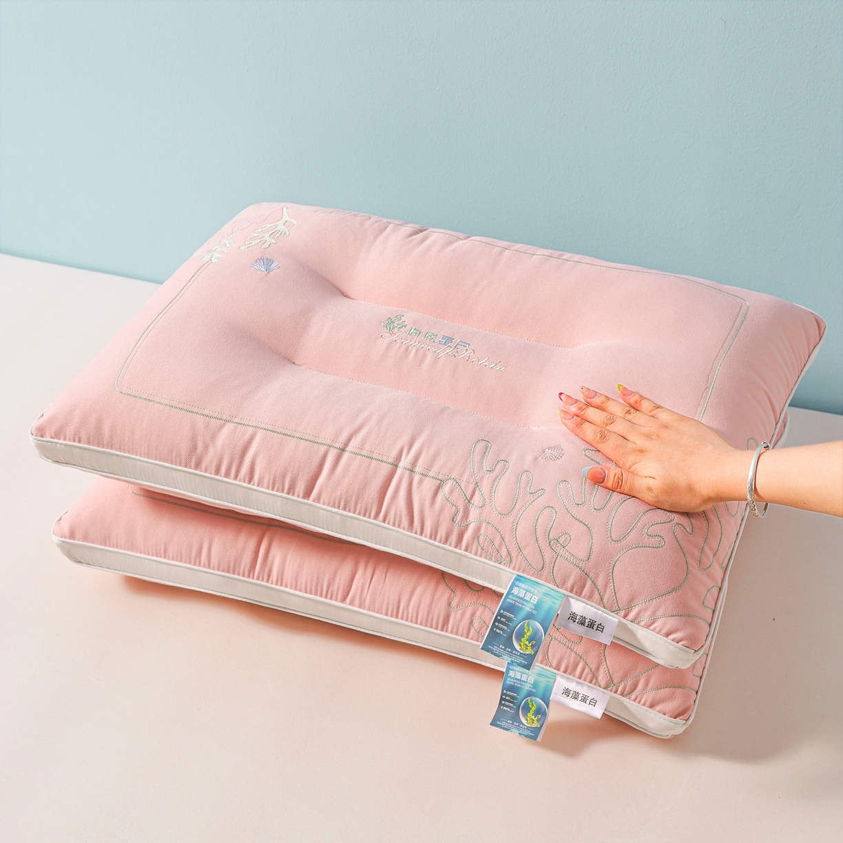 91家纺网 家纺一手货源 找家纺 浩宇家纺 2026新款刺绣款超柔软枕头枕芯成人家用舒适定型护颈款6312 粉玉