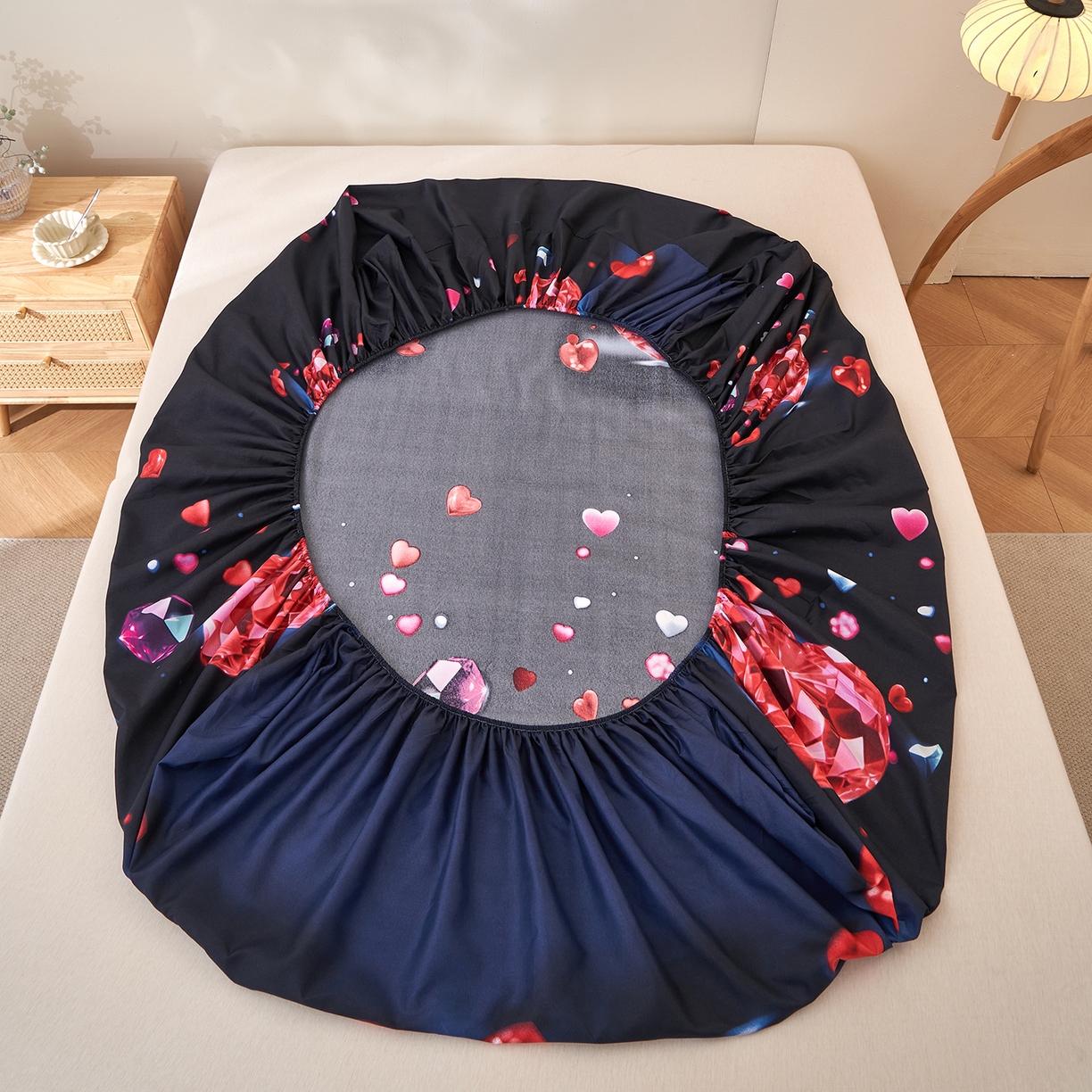 91家纺网 家纺一手货源 找家纺 馨乐家纺 2026新款亲肤舒适印花单床笠 心相恋