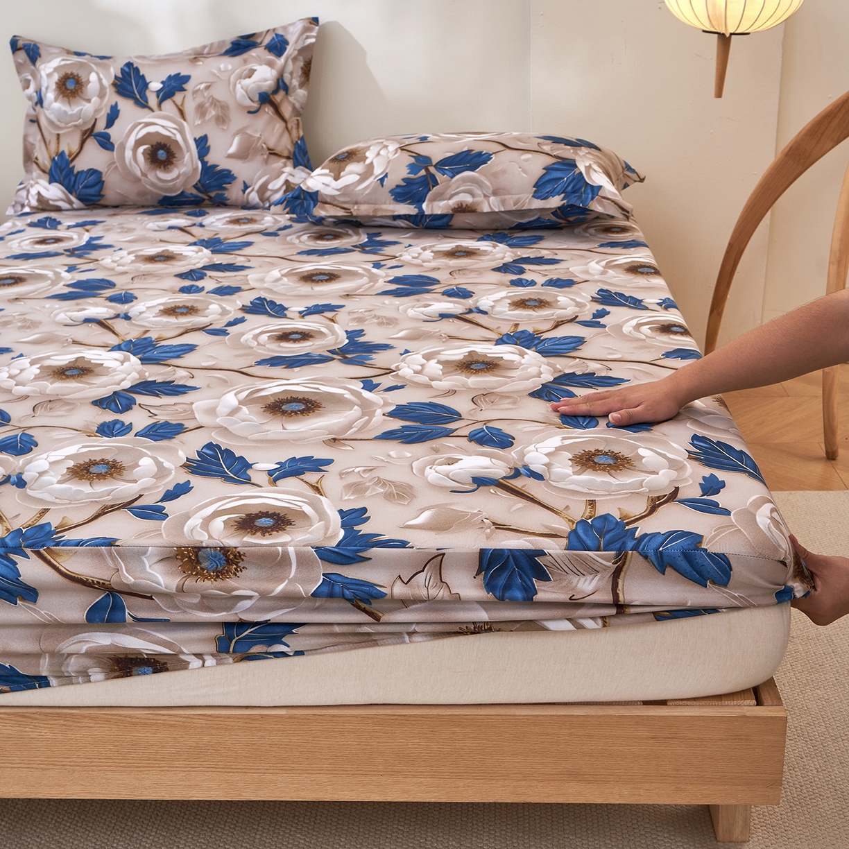 91家纺网 家纺一手货源 找家纺 馨乐家纺 2026新款亲肤舒适印花单床笠 花开时光