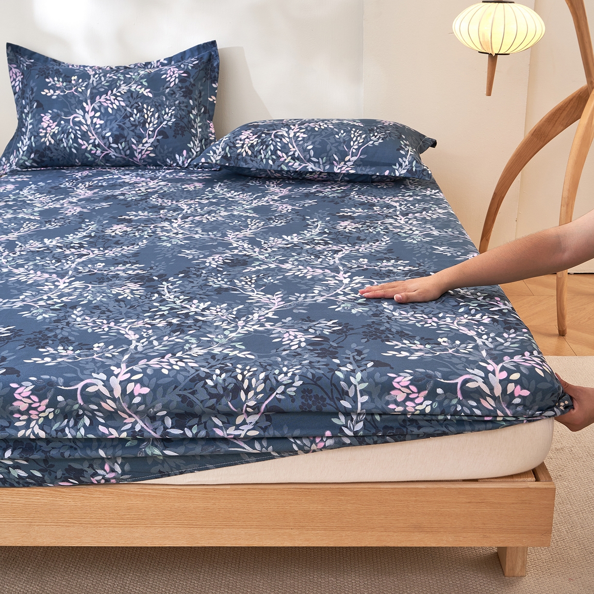 91家纺网 家纺一手货源 找家纺 馨乐家纺 2026新款亲肤舒适印花单床笠 海棠