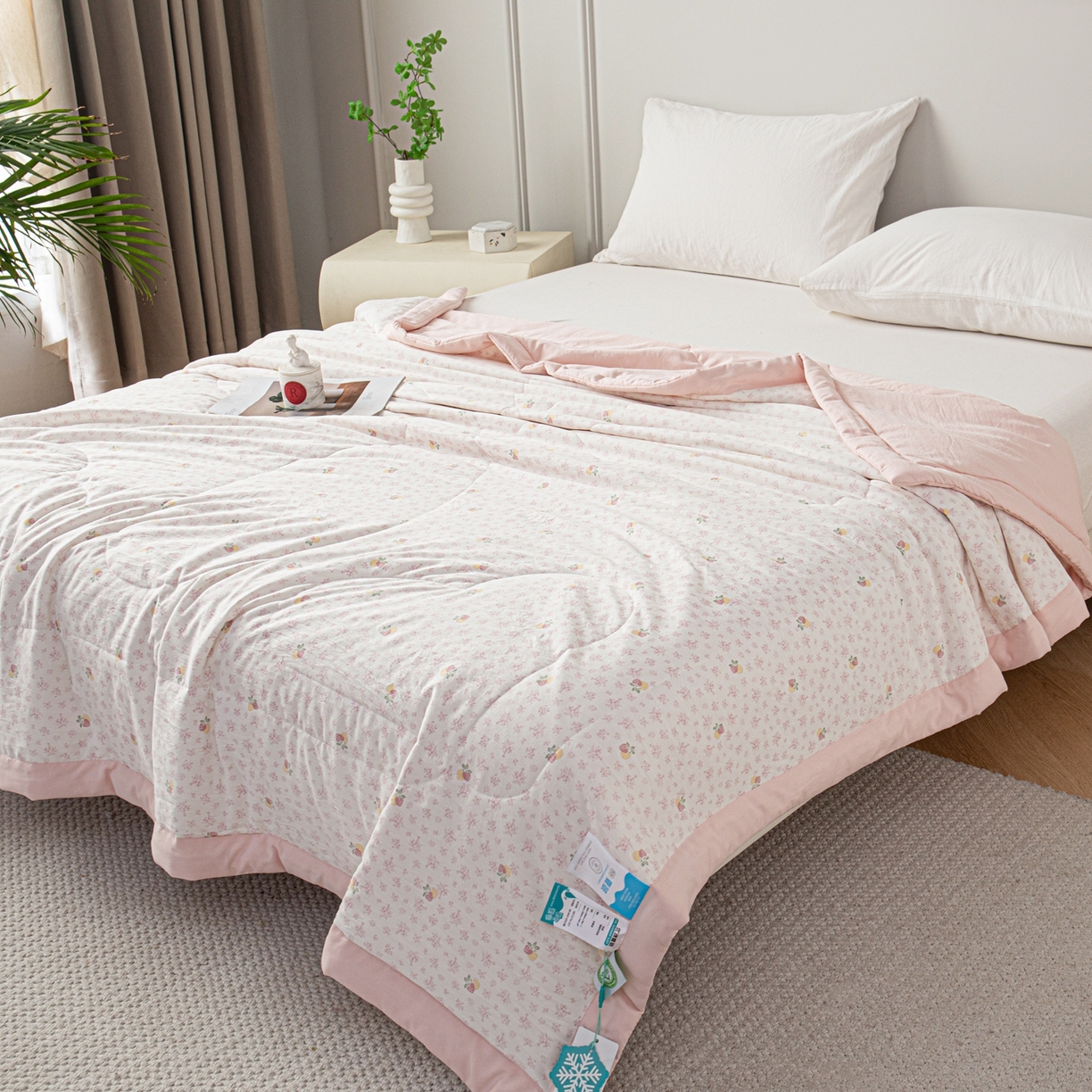 91家纺网 家纺一手货源 找家纺 亿莱鑫 2026新款时尚优棉夏被夏凉被空调被 观上月白