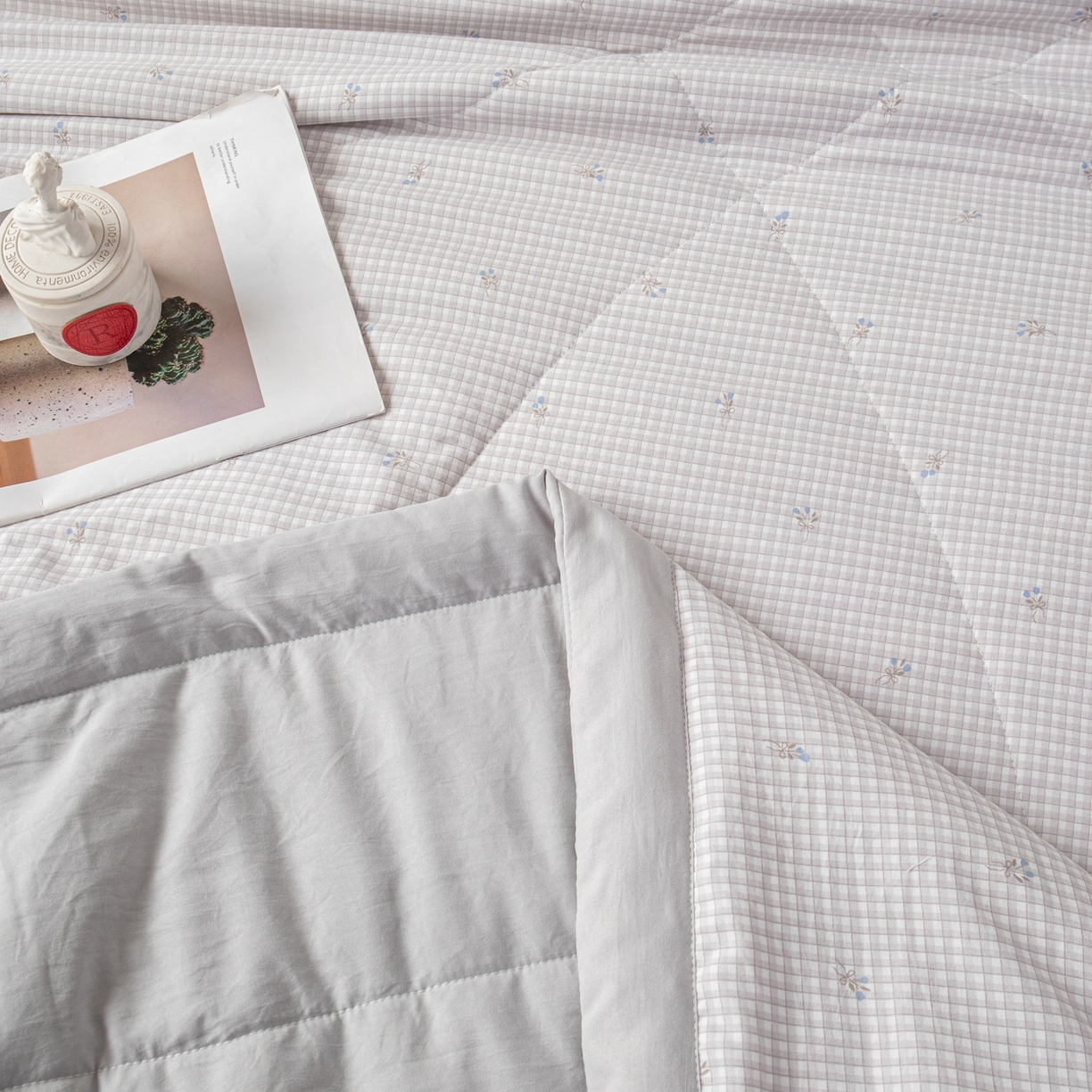 91家纺网 家纺一手货源 找家纺 亿莱鑫 2026新款时尚优棉夏被夏凉被空调被 落落繁花