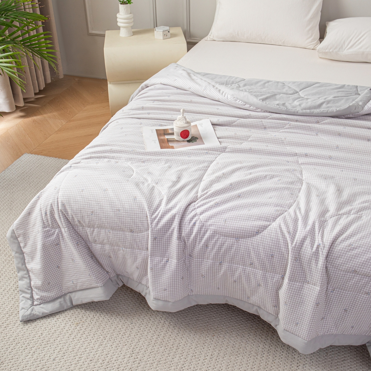 91家纺网 家纺一手货源 找家纺 亿莱鑫 2026新款时尚优棉夏被夏凉被空调被 落落繁花