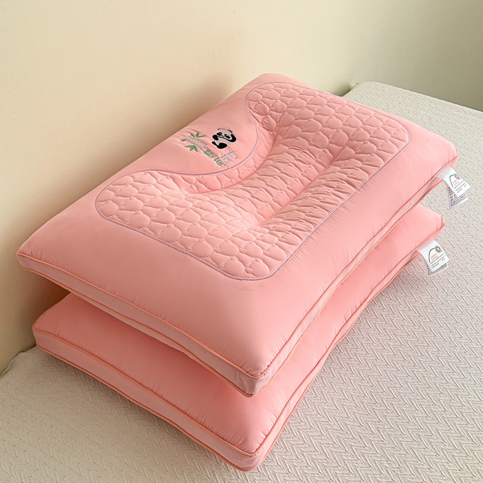 91家纺网 家纺一手货源 找家纺 浩宇家纺 2026新款熊猫熊有成竹枕头枕芯成人家用舒适定型护颈款6317 粉色