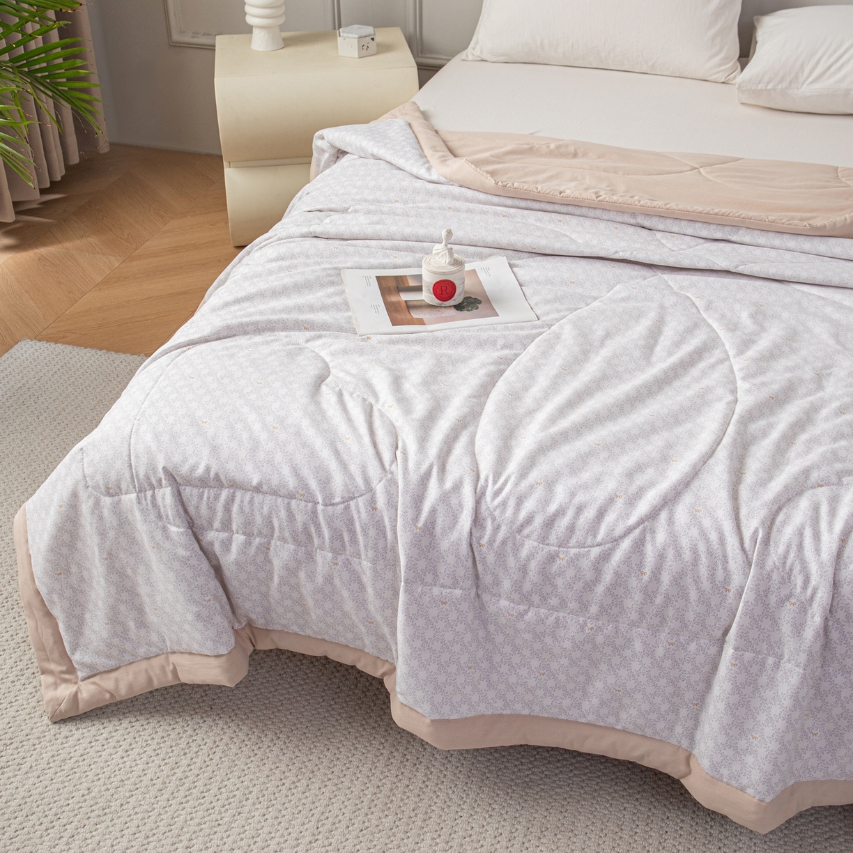 91家纺网 家纺一手货源 找家纺 亿莱鑫 2026新款时尚优棉夏被夏凉被空调被 清风絮语