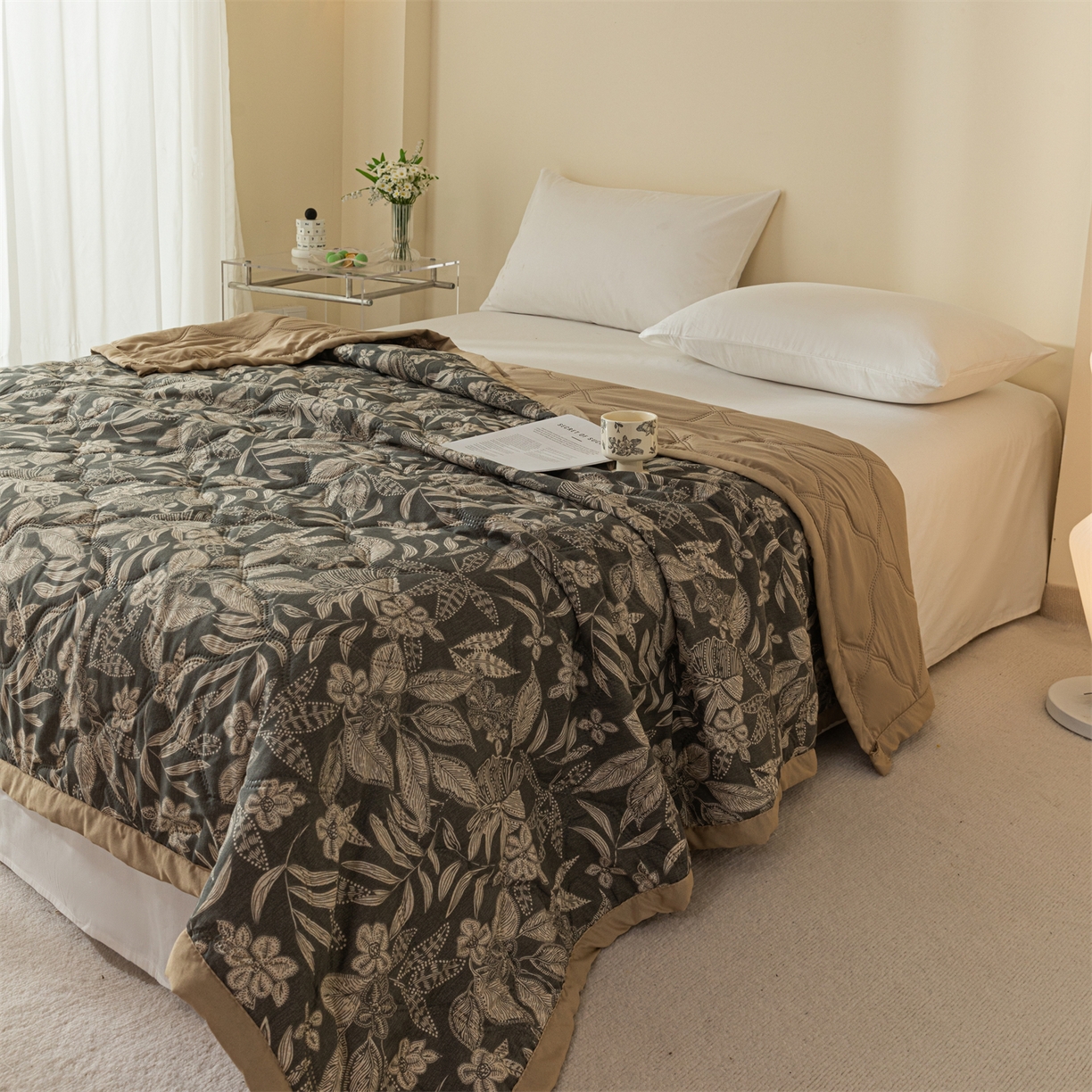 91家纺网 家纺一手货源 找家纺  梵心家纺 2026新款磨毛印花水洗棉夏被夏凉被空调被TEMU跨境爆款被子 墨叶