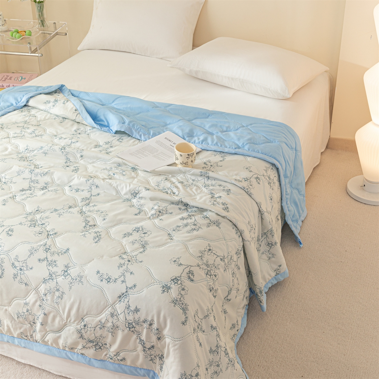 91家纺网 家纺一手货源 找家纺 梵心家纺 2026新款磨毛印花水洗棉夏被夏凉被空调被TEMU跨境爆款被子 青花兰