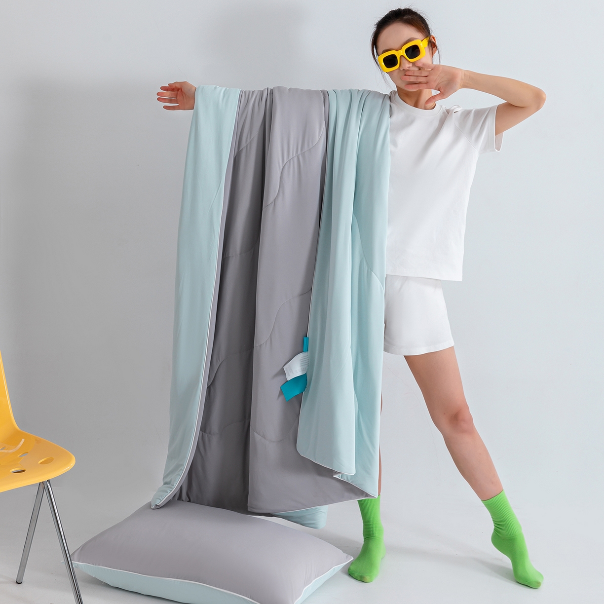 91家纺网 家纺一手货源 找家纺 梵心家纺 2026新款凉感A类氨纶凉感丝夏被（10%氨纶）空调被大豆夏凉被 珍珠灰+水蓝