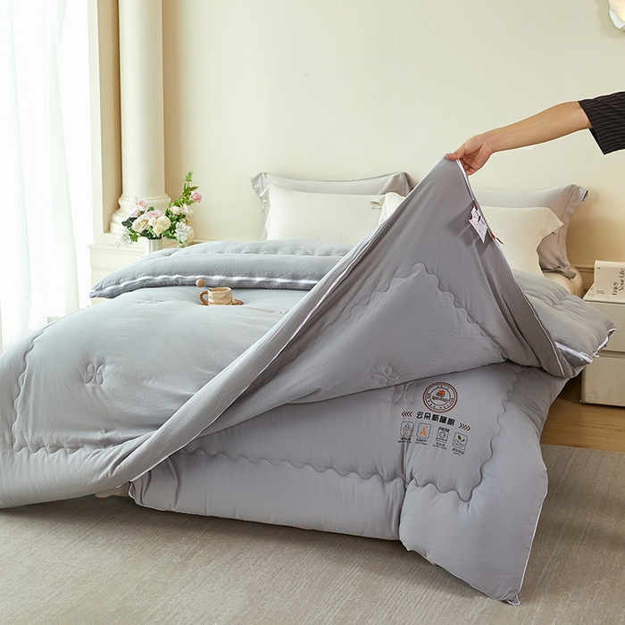 91家纺网 家纺一手货源 找家纺 莱欧纳家纺 2026新款水洗棉大豆拉链式子母被 浅灰色