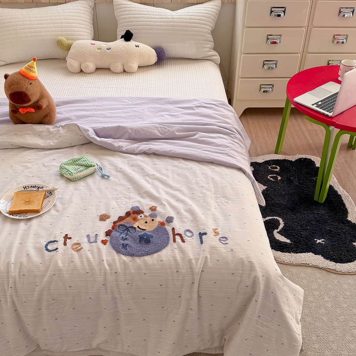 91家纺网 家纺一手货源 找家纺 有货 2026新款棉麻提花印花毛巾绣夏被春秋被被子被芯-甜趣 蓝莓马