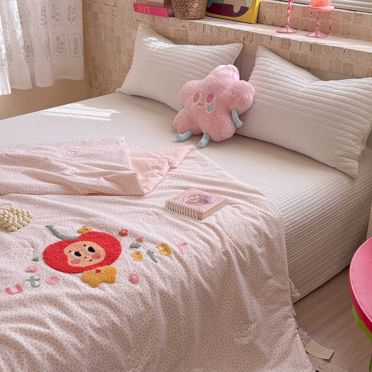 91家纺网 家纺一手货源 找家纺 有货 2026新款棉麻提花印花毛巾绣夏被春秋被被子被芯-甜趣 樱桃娃娃