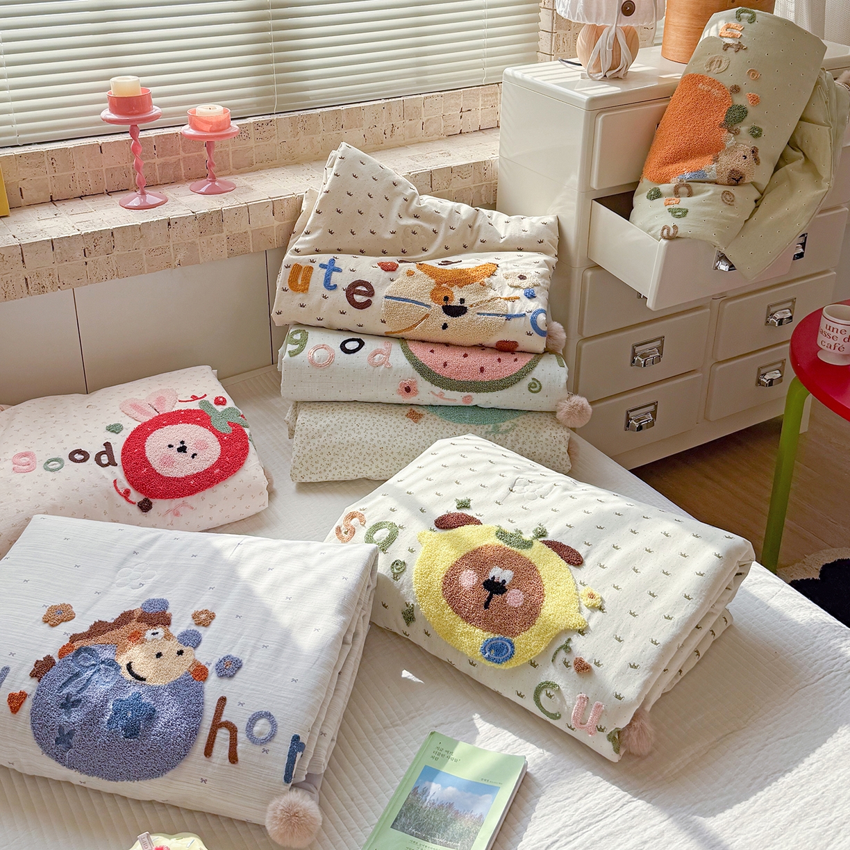 91家纺网 家纺一手货源 找家纺 有货 2026新款棉麻提花印花毛巾绣夏被春秋被被子被芯-甜趣 组合