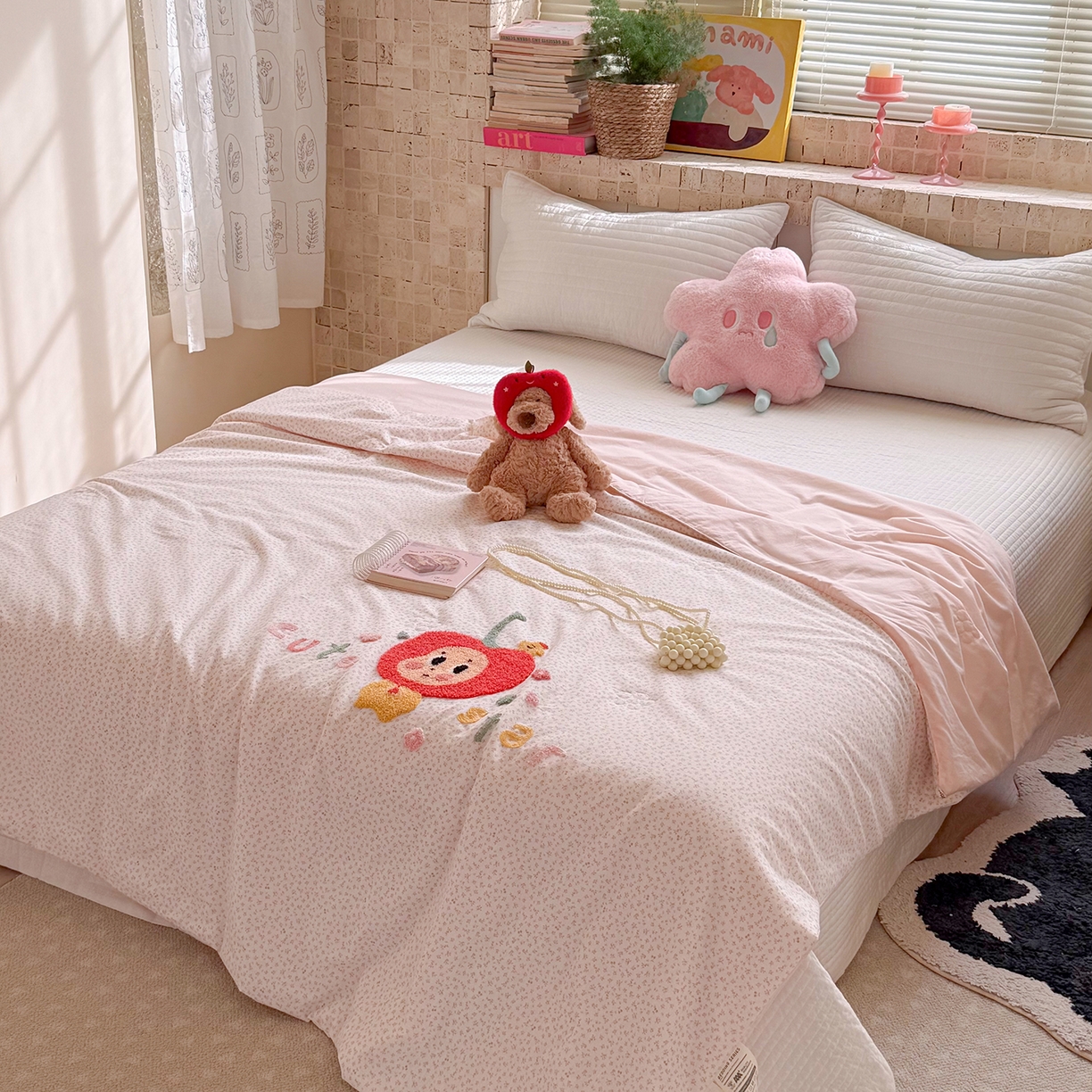91家纺网 家纺一手货源 找家纺 有货 2026新款棉麻提花印花毛巾绣夏被春秋被被子被芯-甜趣 樱桃娃娃