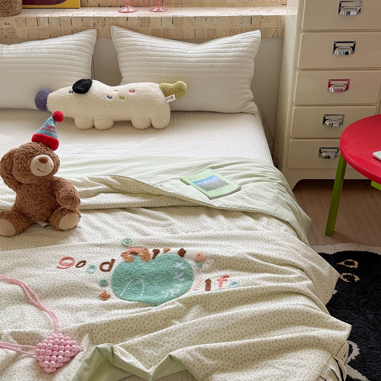 91家纺网 家纺一手货源 找家纺 有货 2026新款棉麻提花印花毛巾绣夏被春秋被被子被芯-甜趣 青苹果熊