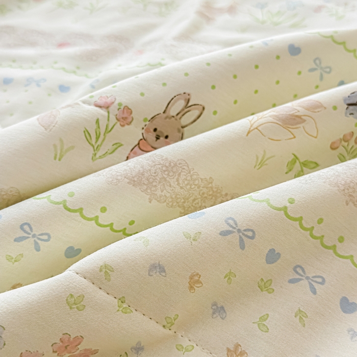 91家纺网 家纺一手货源 找家纺 蓝雀翎 2025新款全棉印花新疆棉花夏被 丛林夏梦