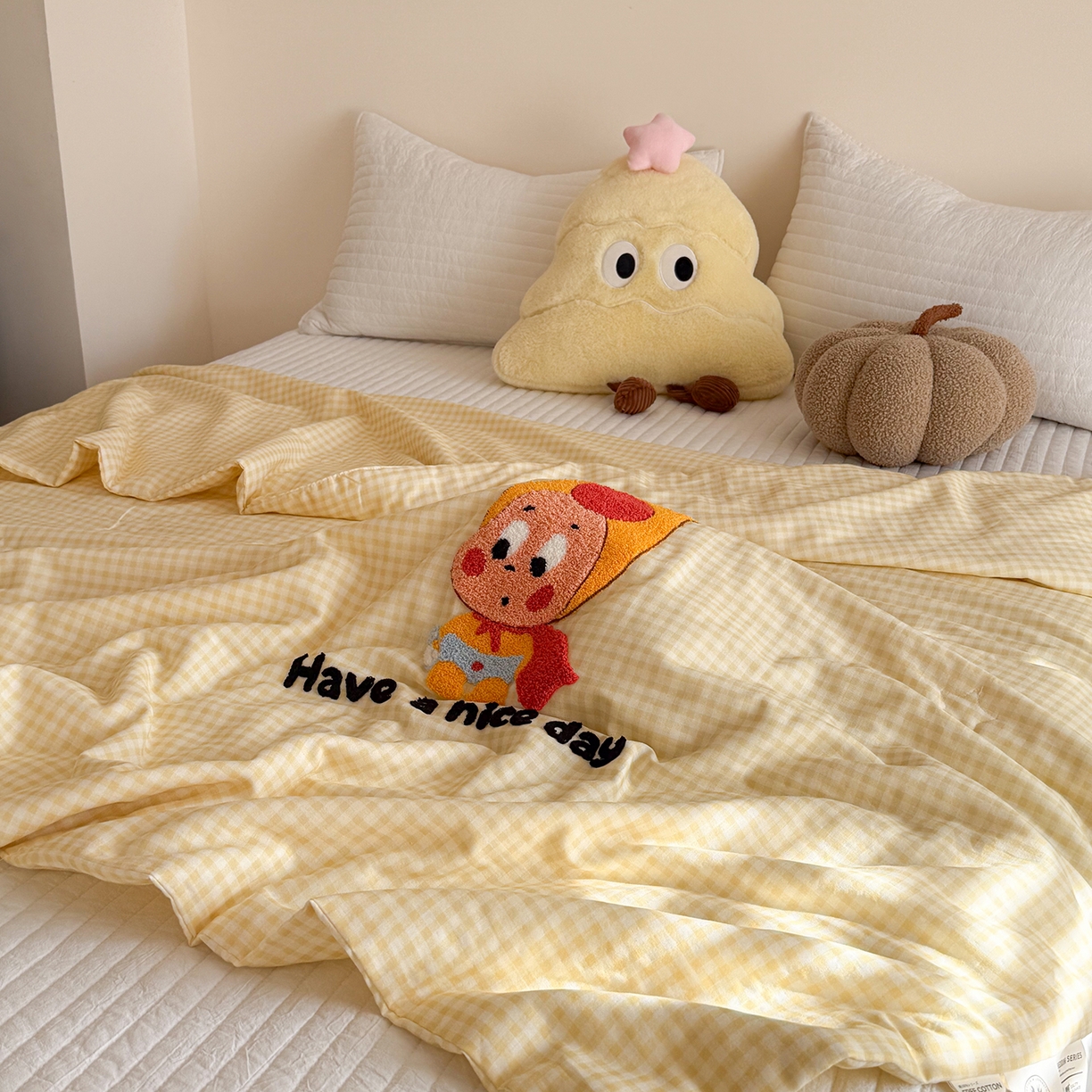 91家纺网 家纺一手货源 找家纺 有货 2026新款全棉双层纱毛巾绣夏被春秋被被子被芯-森林萌宠 香蕉贝贝