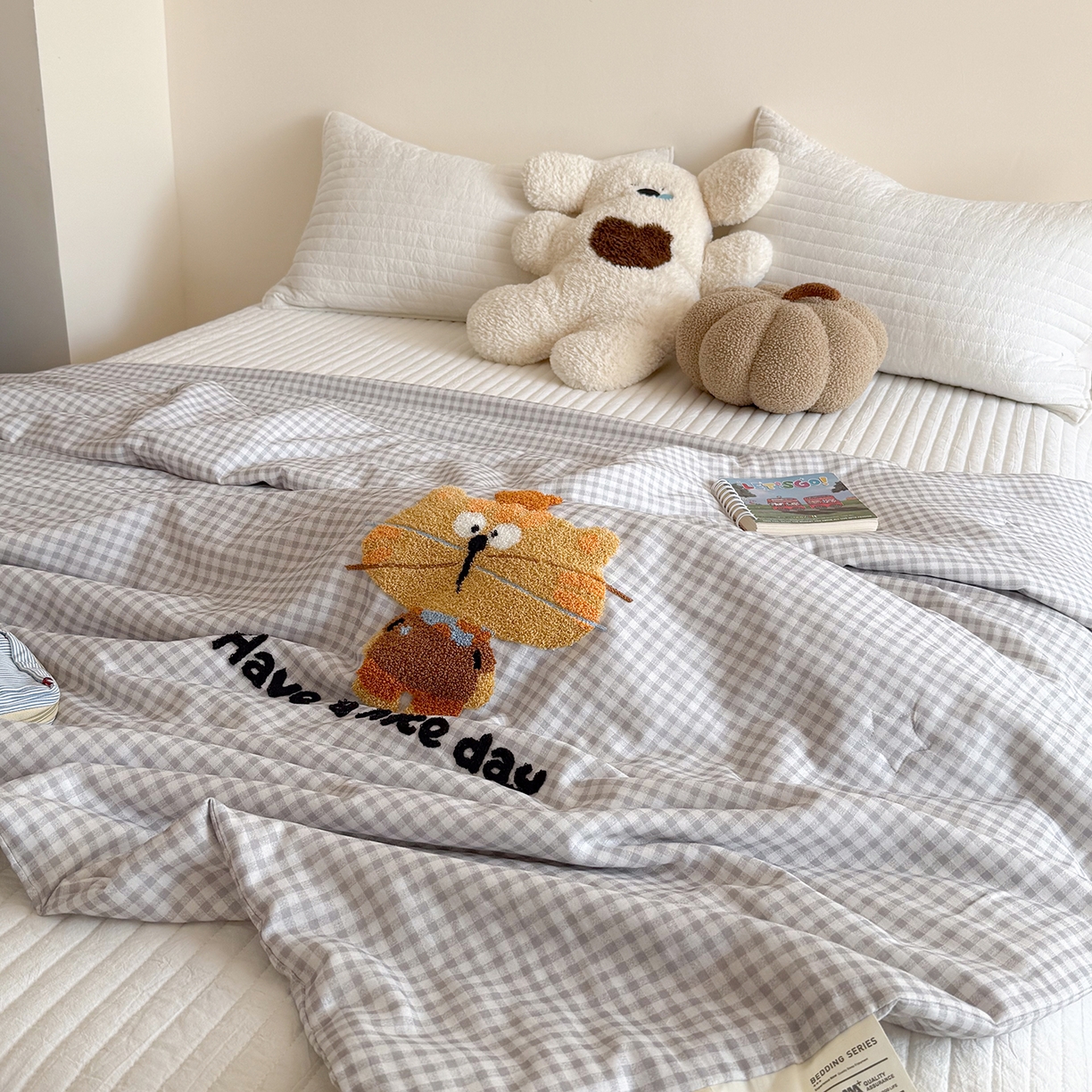 91家纺网 家纺一手货源 找家纺 有货 2026新款全棉双层纱毛巾绣夏被春秋被被子被芯-森林萌宠 森林精灵