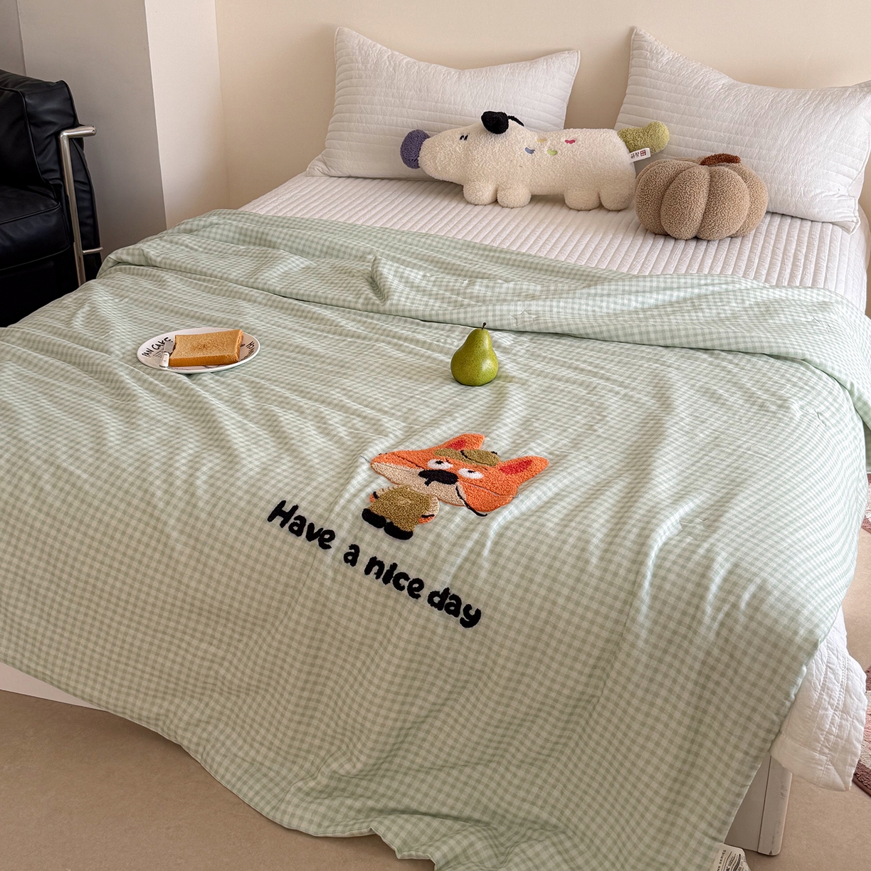 91家纺网 家纺一手货源 找家纺 有货 2026新款全棉双层纱毛巾绣夏被春秋被被子被芯-森林萌宠 狐小狸