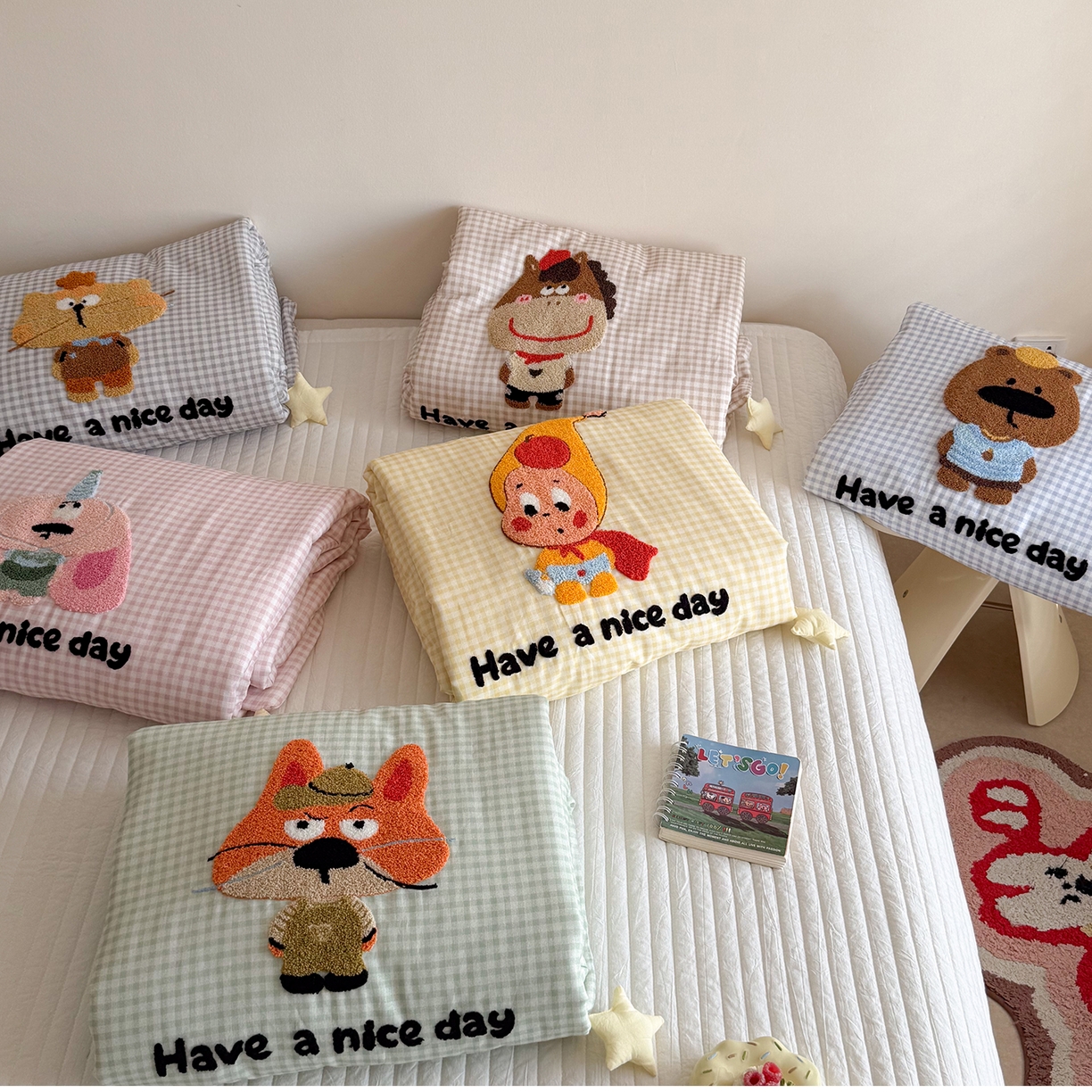 91家纺网 家纺一手货源 找家纺 有货 2026新款全棉双层纱毛巾绣夏被春秋被被子被芯-森林萌宠 组合