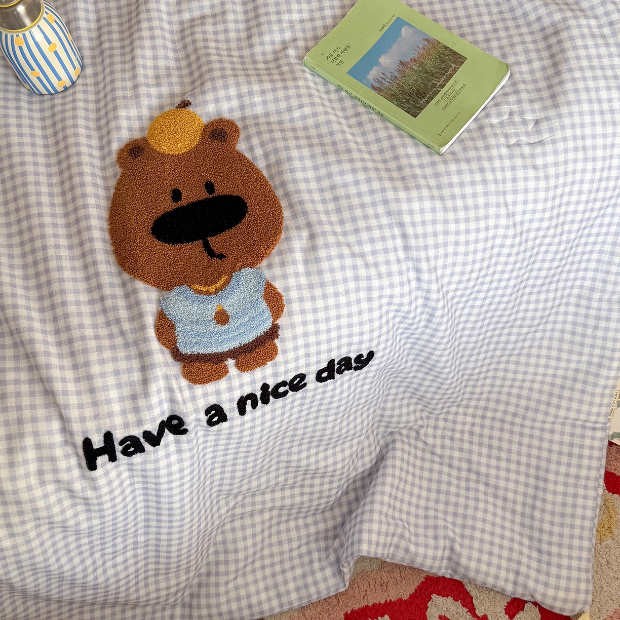 91家纺网 家纺一手货源 找家纺 有货 2026新款全棉双层纱毛巾绣夏被春秋被被子被芯-森林萌宠 佛系水豚