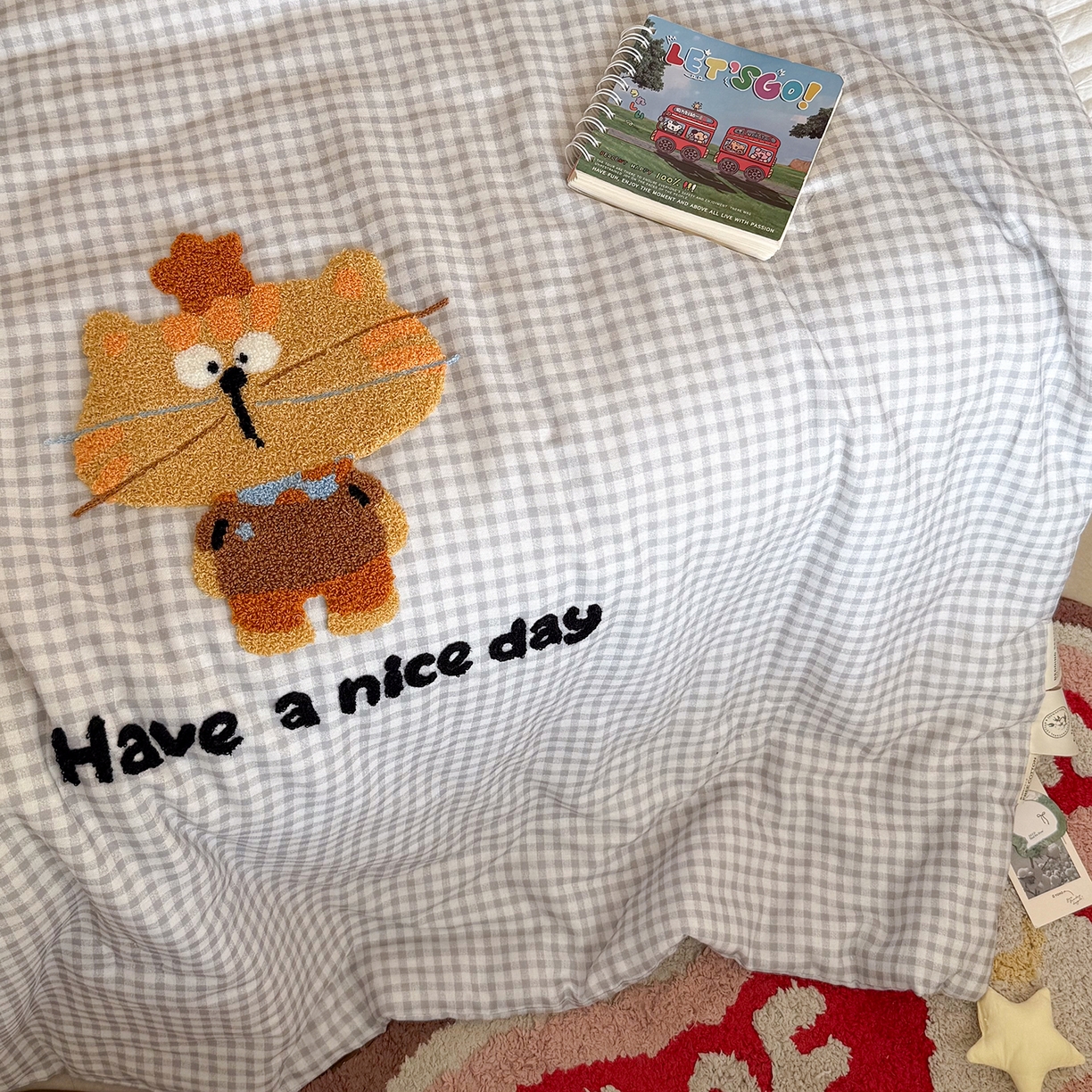 91家纺网 家纺一手货源 找家纺 有货 2026新款全棉双层纱毛巾绣夏被春秋被被子被芯-森林萌宠 森林精灵