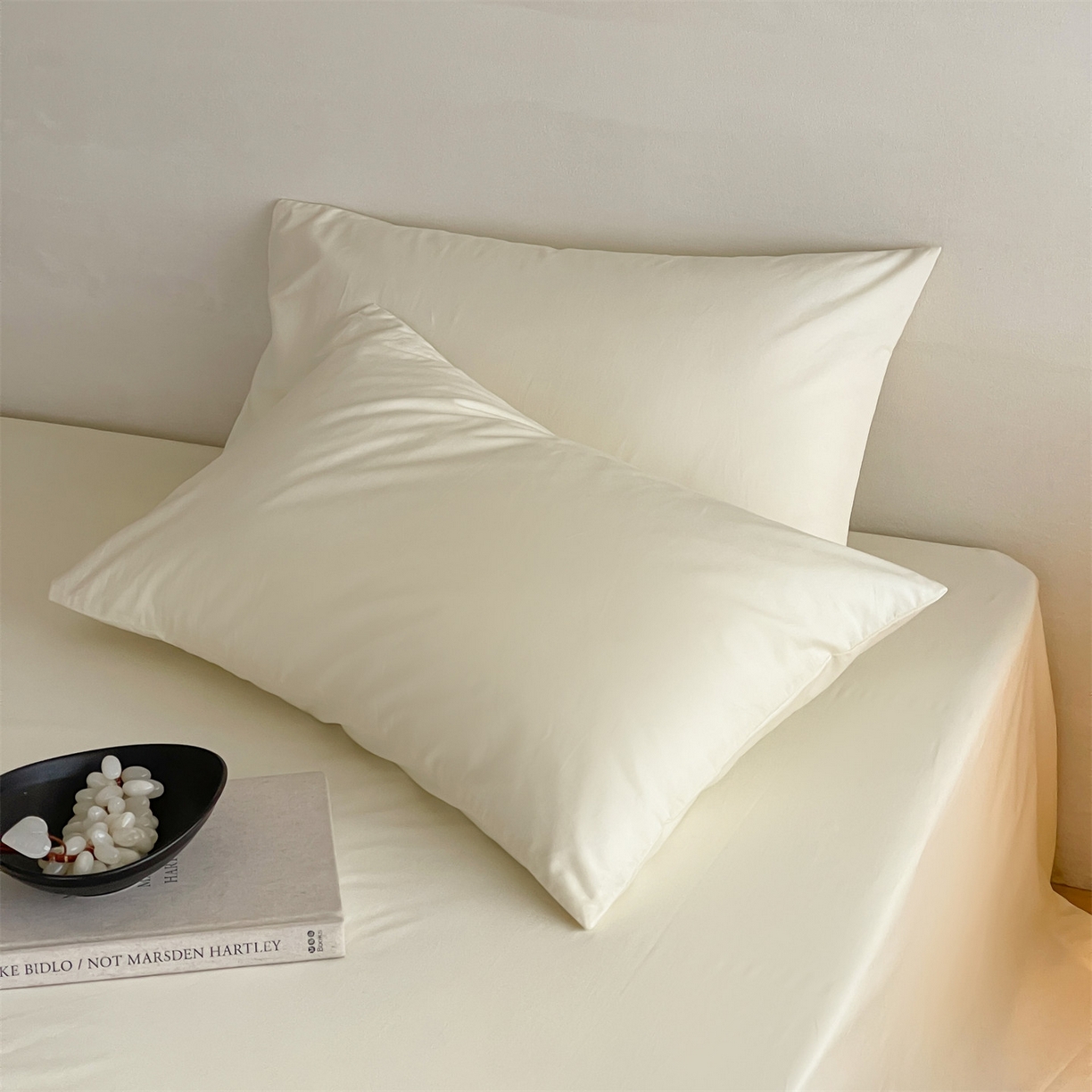 91家纺网 家纺一手货源 找家纺 三味舒屋 2026新款初色系列全棉水洗棉系列单品枕套 奶昔白