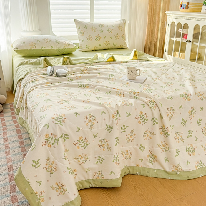 91家纺网 家纺一手货源 找家纺 蓝雀翎 2025新款全棉印花新疆棉花夏被 花样年华