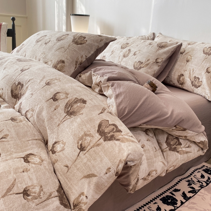 91家纺网 家纺一手货源 找家纺 红日子纺织品 2026春夏云感复古+小清新皱皱纱四件套 知音-卡