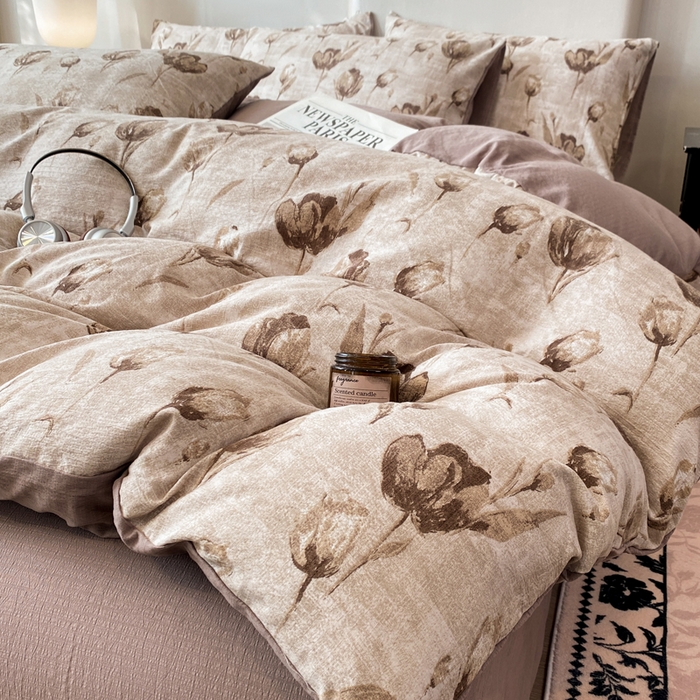 91家纺网 家纺一手货源 找家纺 红日子纺织品 2026春夏云感复古+小清新皱皱纱四件套 知音-卡