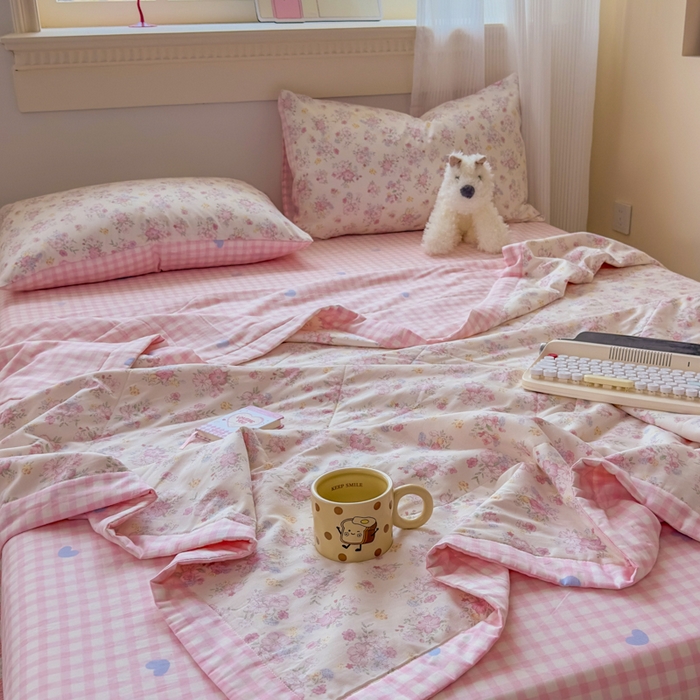 91家纺网 家纺一手货源 找家纺 蓝雀翎 2025新款全棉印花新疆棉花夏被 洛琳-粉