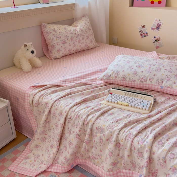 91家纺网 家纺一手货源 找家纺 蓝雀翎 2025新款全棉印花新疆棉花夏被 洛琳-粉