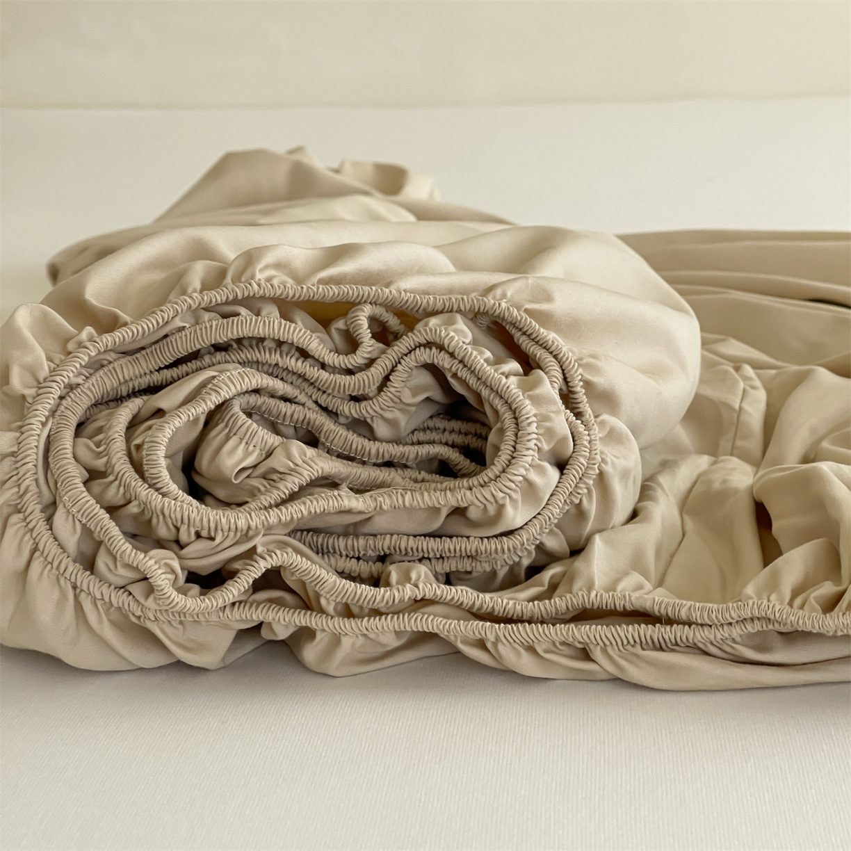 91家纺网 家纺一手货源 找家纺 三味舒屋 2026新款初色系列全棉水洗棉系列单品床笠（平台券后单品利润不低于45元/套件利润不低于120元 谢谢配合） 白卡其