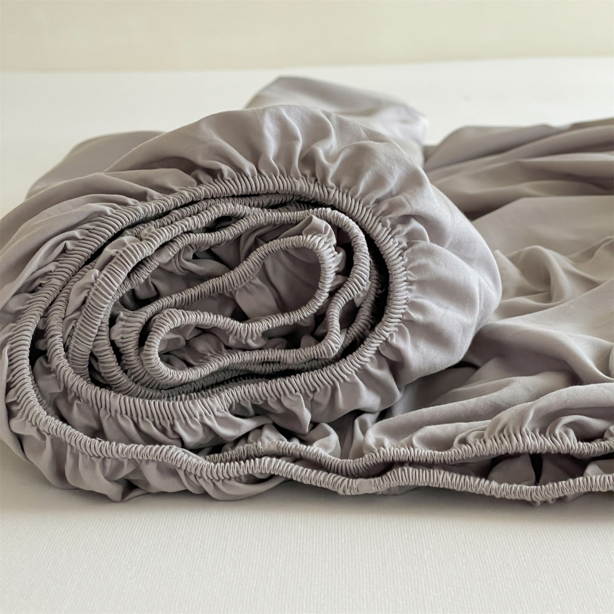 91家纺网 家纺一手货源 找家纺 三味舒屋 2026新款初色系列全棉水洗棉系列单品床笠（平台券后单品利润不低于45元/套件利润不低于120元 谢谢配合） 琥珀银