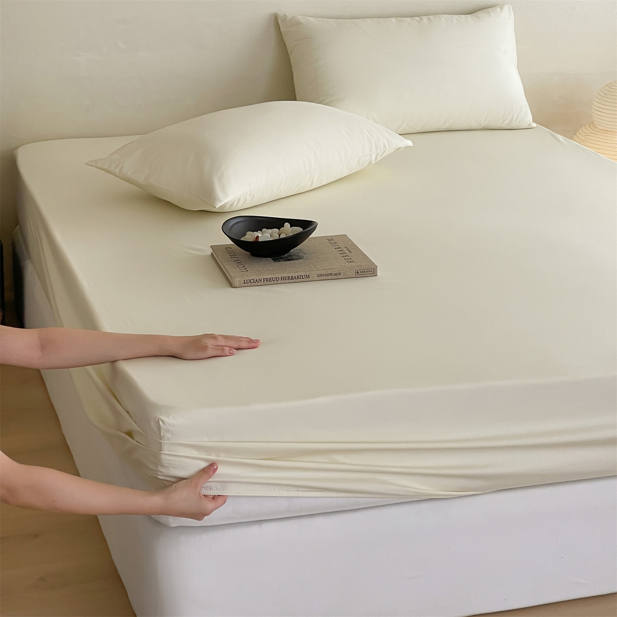 91家纺网 家纺一手货源 找家纺 三味舒屋 2026新款初色系列全棉水洗棉系列单品床笠（平台券后单品利润不低于45元/套件利润不低于120元 谢谢配合） 奶昔白