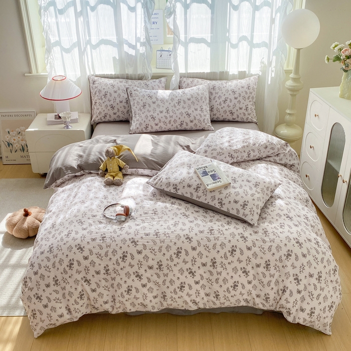 91家纺网 家纺一手货源 找家纺 红日子纺织品 2026春夏云感复古+小清新皱皱纱四件套 浮梦花影