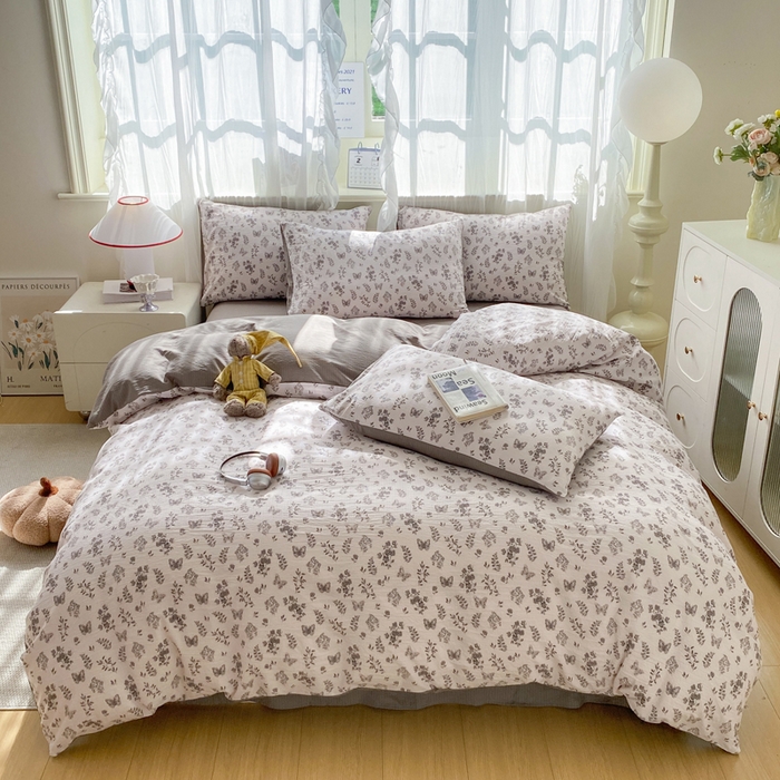 91家纺网 家纺一手货源 找家纺 红日子纺织品 2026春夏云感复古+小清新皱皱纱四件套 浮梦花影