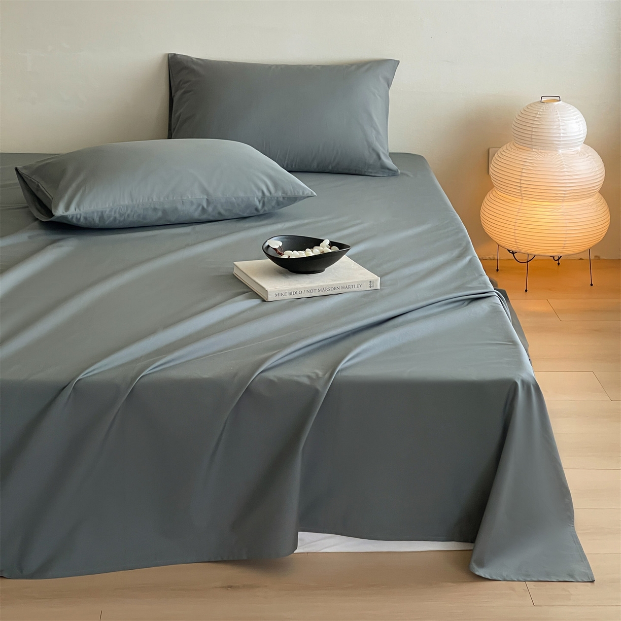 91家纺网 家纺一手货源 找家纺 三味舒屋 2026新款初色系列全棉水洗棉系列单品床单（平台券后单品利润不低于45元/套件利润不低于120元 谢谢配合） 石墨灰