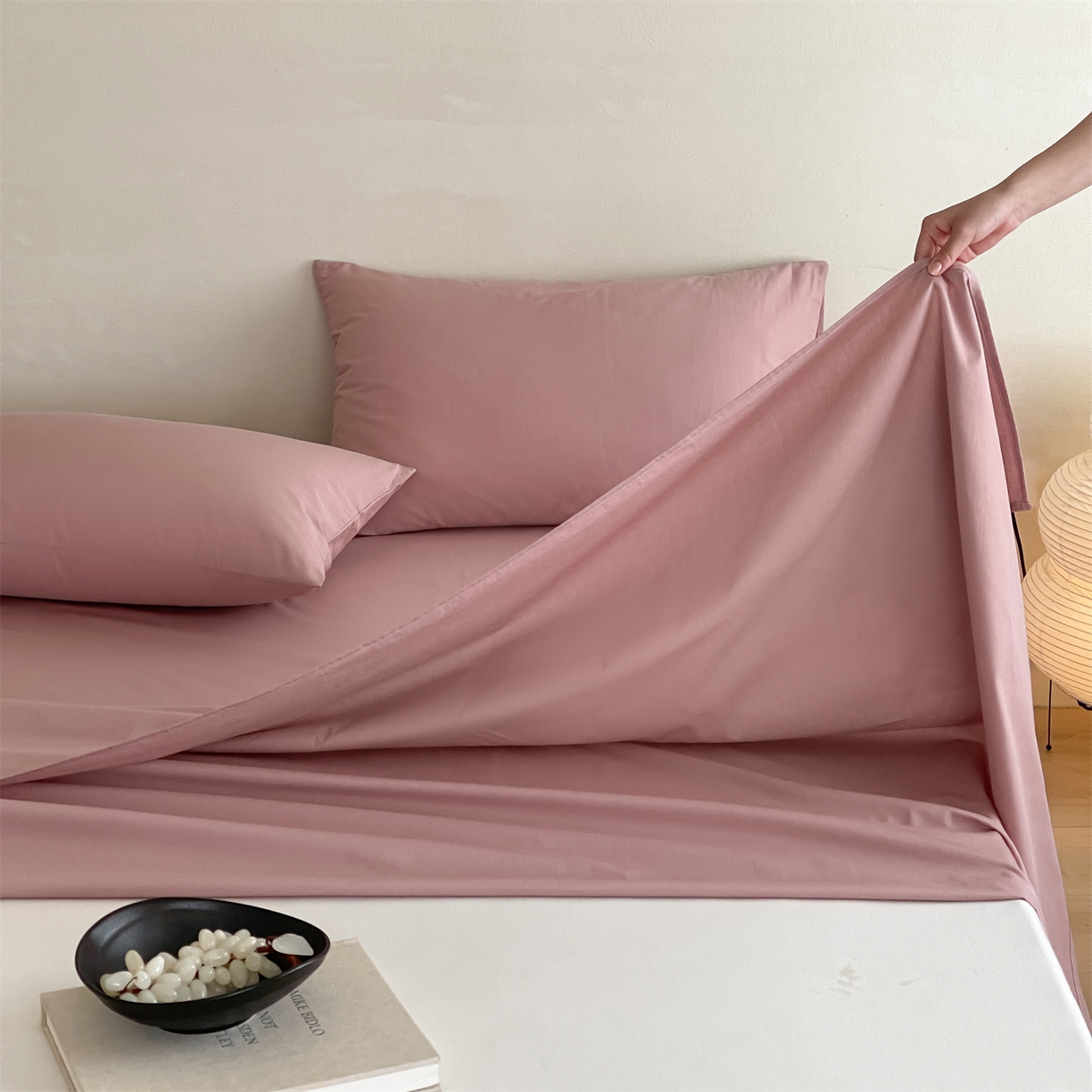 91家纺网 家纺一手货源 找家纺 三味舒屋 2026新款初色系列全棉水洗棉系列单品床单（平台券后单品利润不低于45元/套件利润不低于120元 谢谢配合） 蔷薇粉