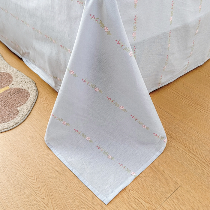 91家纺网 家纺一手货源 找家纺  蓝雀翎 2025新款全棉印花新疆棉花夏被 觅时光-蓝