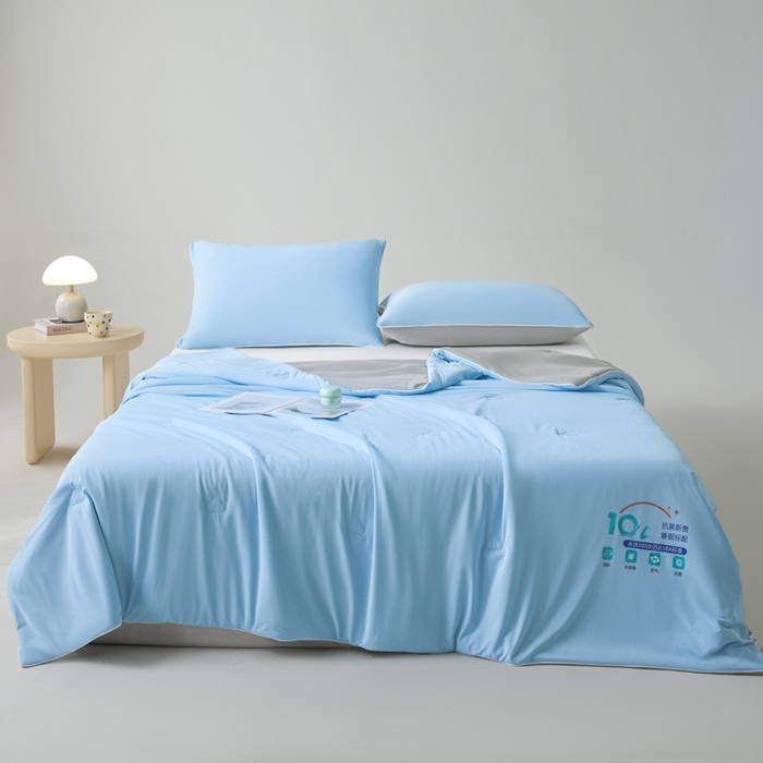 91家纺网 家纺一手货源 找家纺 宝士康家纺 2026春夏新款10A抗菌凉感丝夏被夏凉被空调被 天蓝云灰