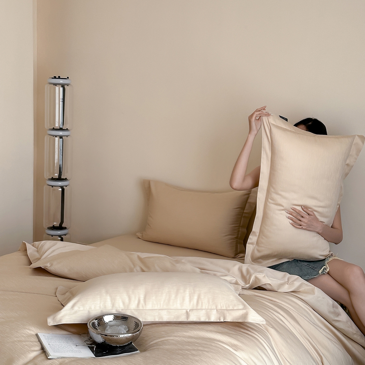 91家纺网 家纺一手货源 找家纺 三味舒屋 2026新款长绒棉全棉提花四件套-尼亚系列拍法二 尼亚星光金