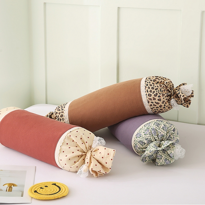 91家纺网 家纺一手货源 找家纺 蔻眠 绑带款全棉皱皱纱荞麦枕头糖果牵引护颈枕芯 主图