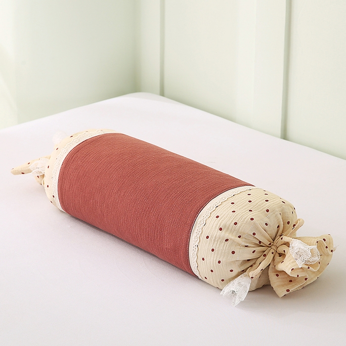 91家纺网 家纺一手货源 找家纺 蔻眠 绑带款全棉皱皱纱荞麦枕头糖果牵引护颈枕芯 豆沙