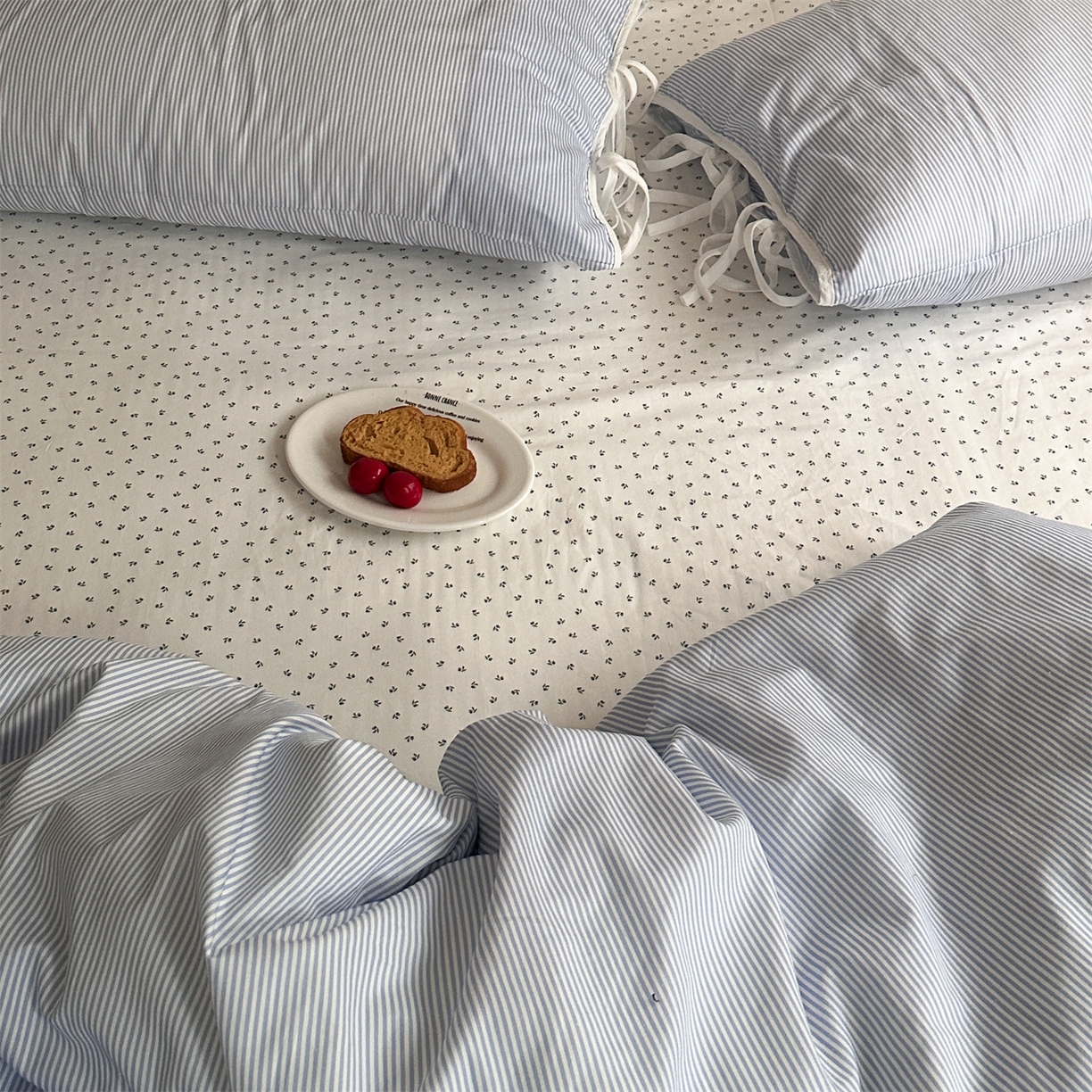 91家纺网 家纺一手货源 找家纺 （总）恋恋三季 2026新款40支纯棉绑带款四件套-星蓝霜糖系列 （套件会员-5 全平台控价：188/228/248 ）