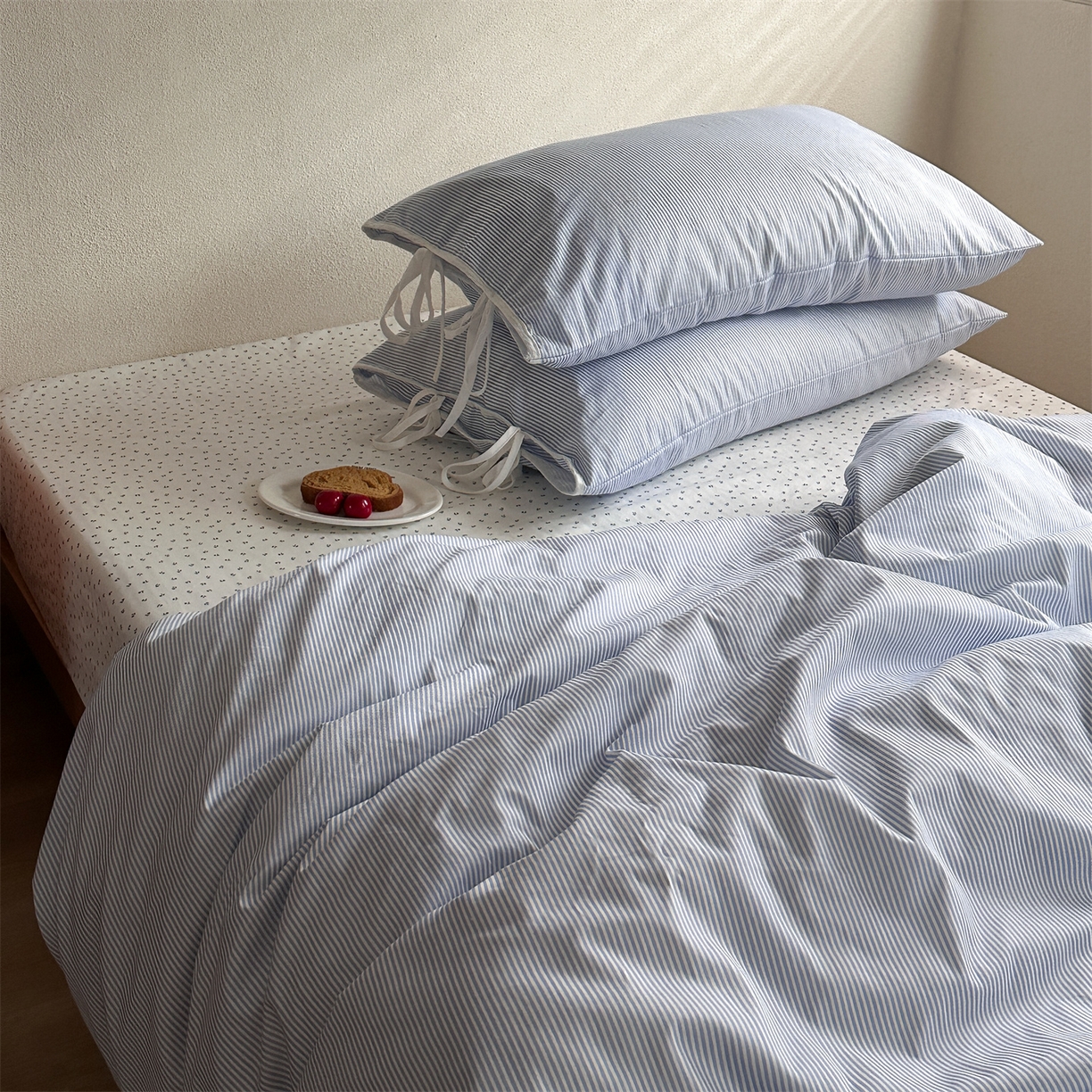 91家纺网 家纺一手货源 找家纺 （总）恋恋三季 2026新款40支纯棉绑带款四件套-星蓝霜糖系列 （套件会员-5 全平台控价：188/228/248 ）